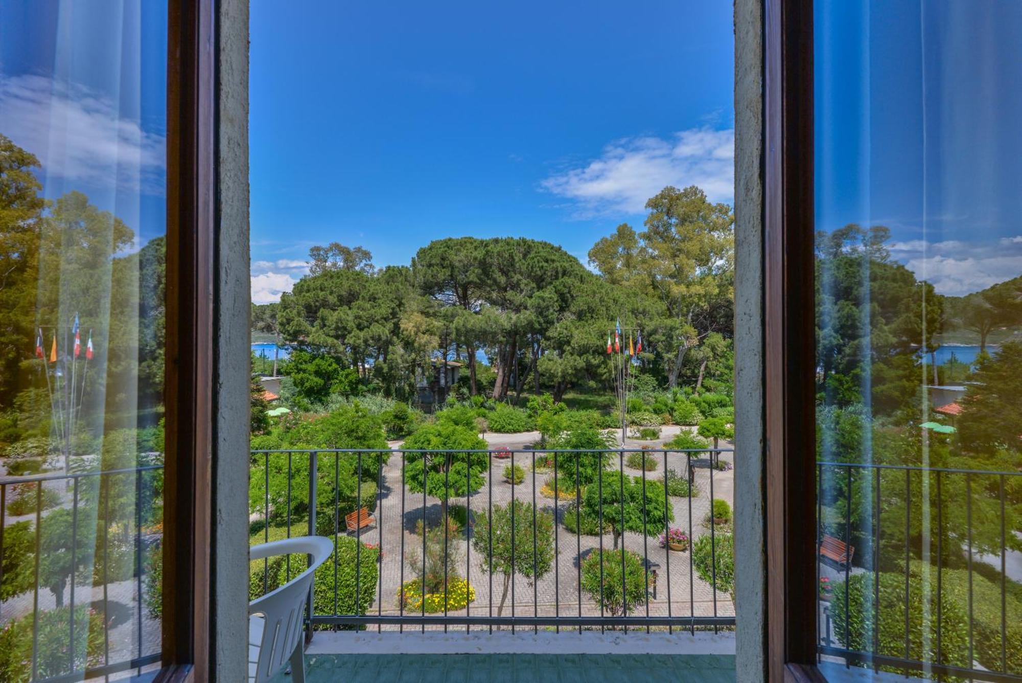 Hotel Le Acacie Capoliveri  Dış mekan fotoğraf