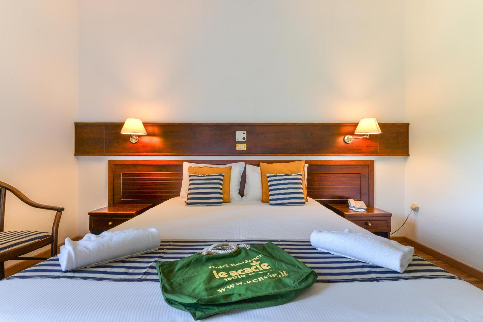 Hotel Le Acacie Capoliveri  Dış mekan fotoğraf