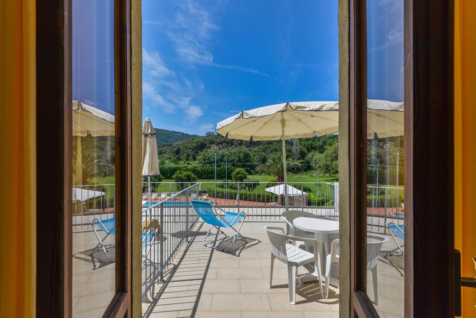 Hotel Le Acacie Capoliveri  Dış mekan fotoğraf