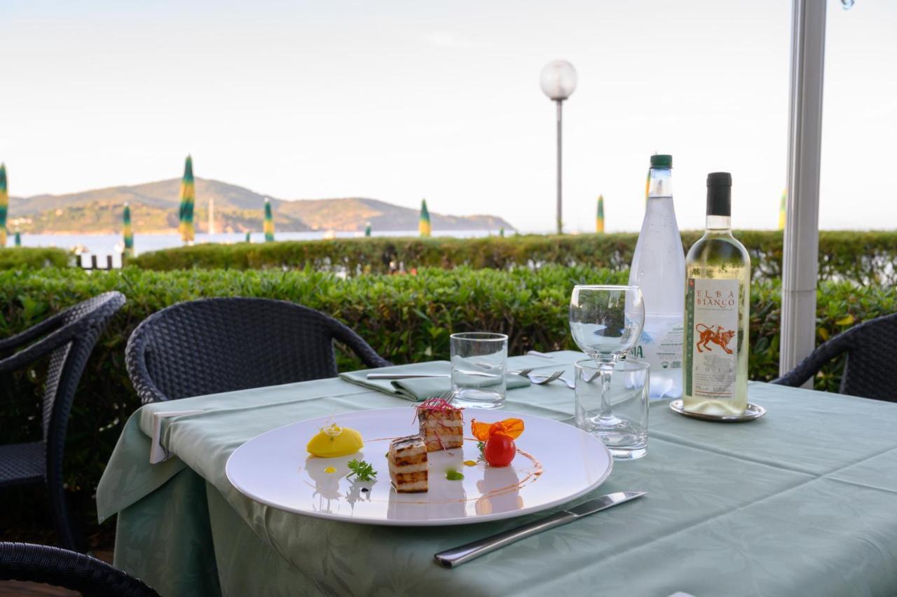Hotel Le Acacie Capoliveri  Dış mekan fotoğraf
